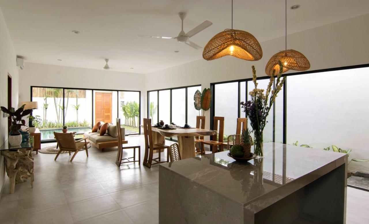 Villa Nikole Seminyak Exterior foto